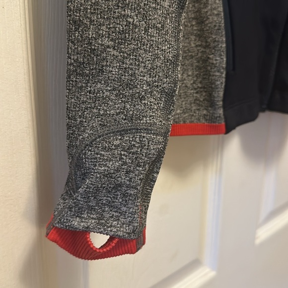 Athleta Andes Hybrid Jacket. NWT. - Picture 4 of 5